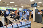 STORE 